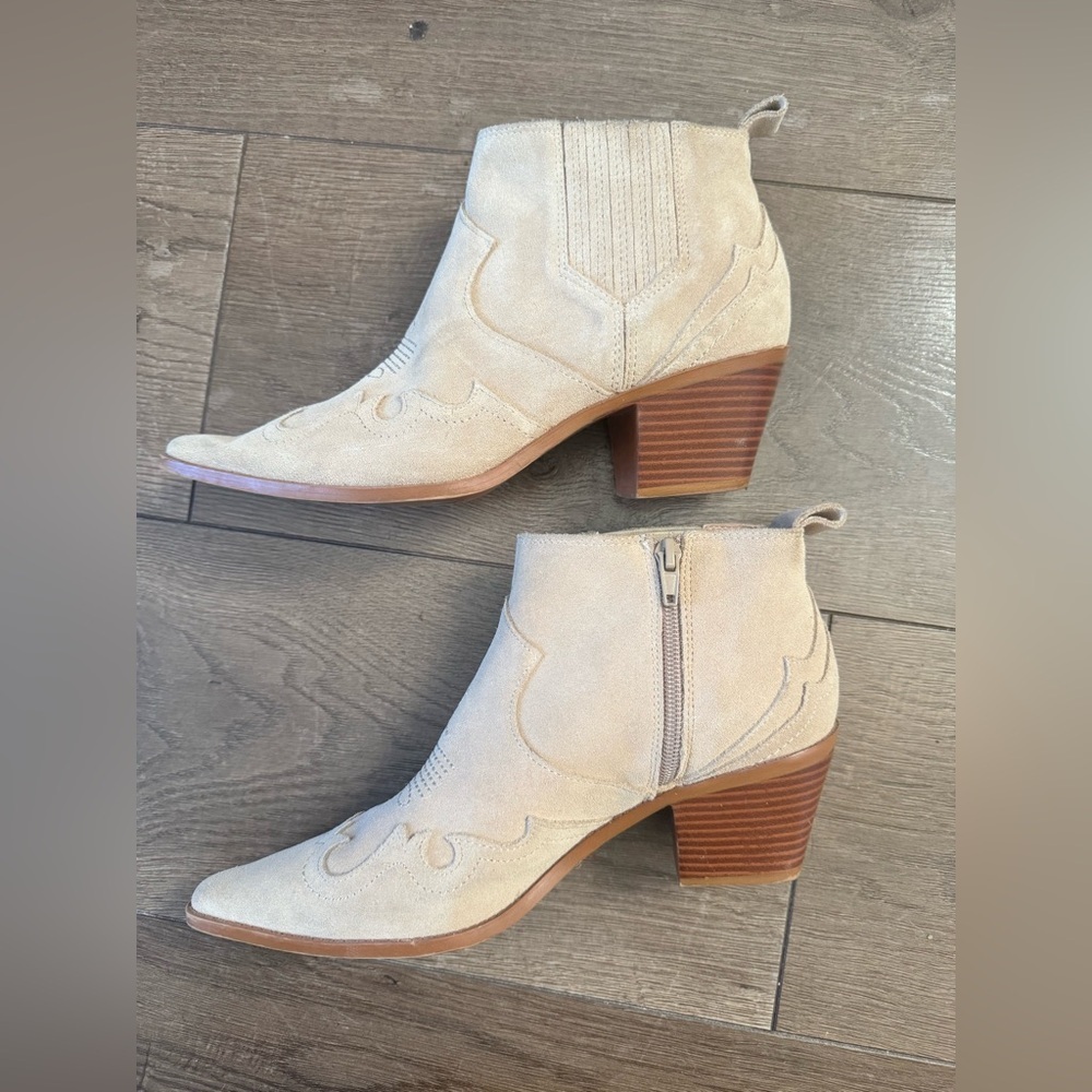 Zara suede cowboy booties, Size 38 (7.5) - Picture 6 of 7